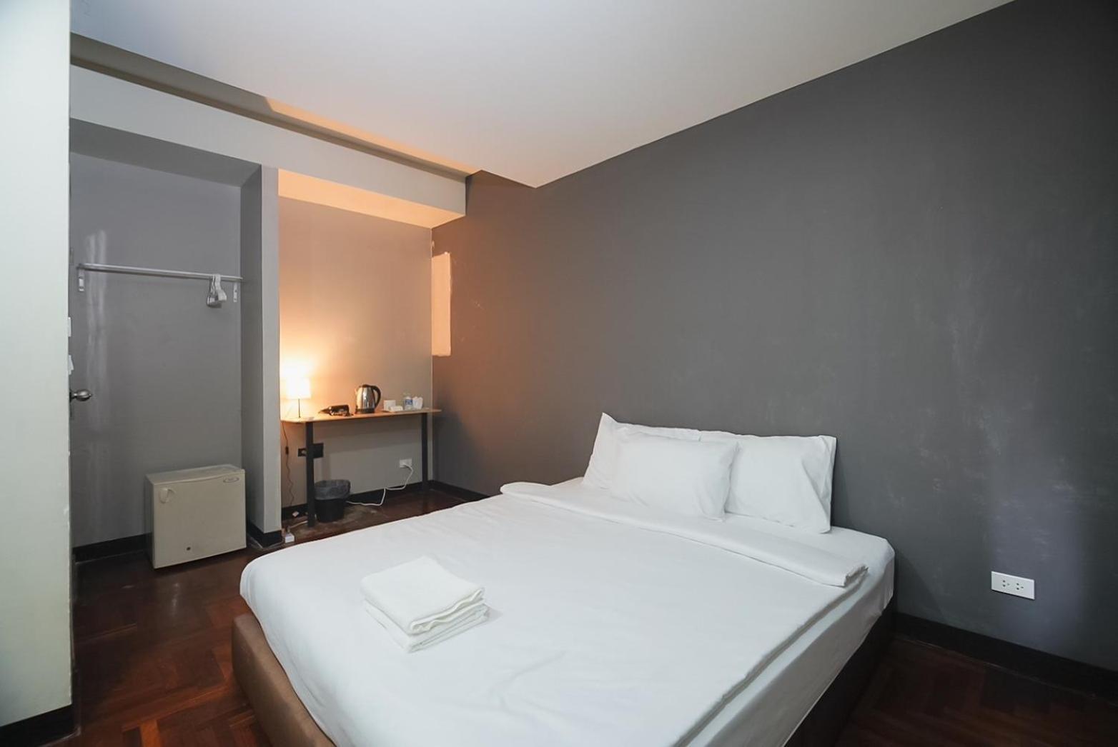 בנגקוק Go Inn Silom - Bts Saint Louis โกอินน์ สีลม - สถานีรถไฟฟ้าเซนต์หลุยส์ X מראה חיצוני תמונה